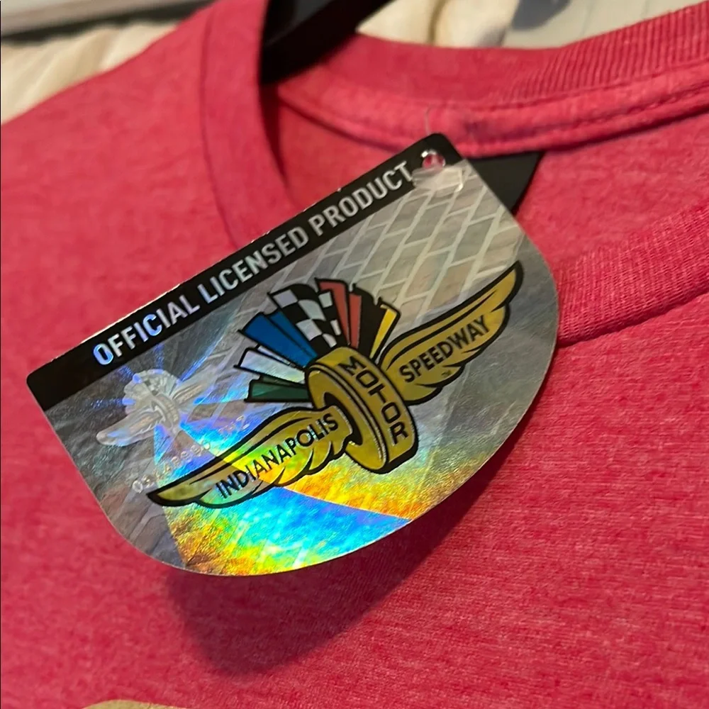 Indy 500 Red T-Shirt - Picture 4 of 5